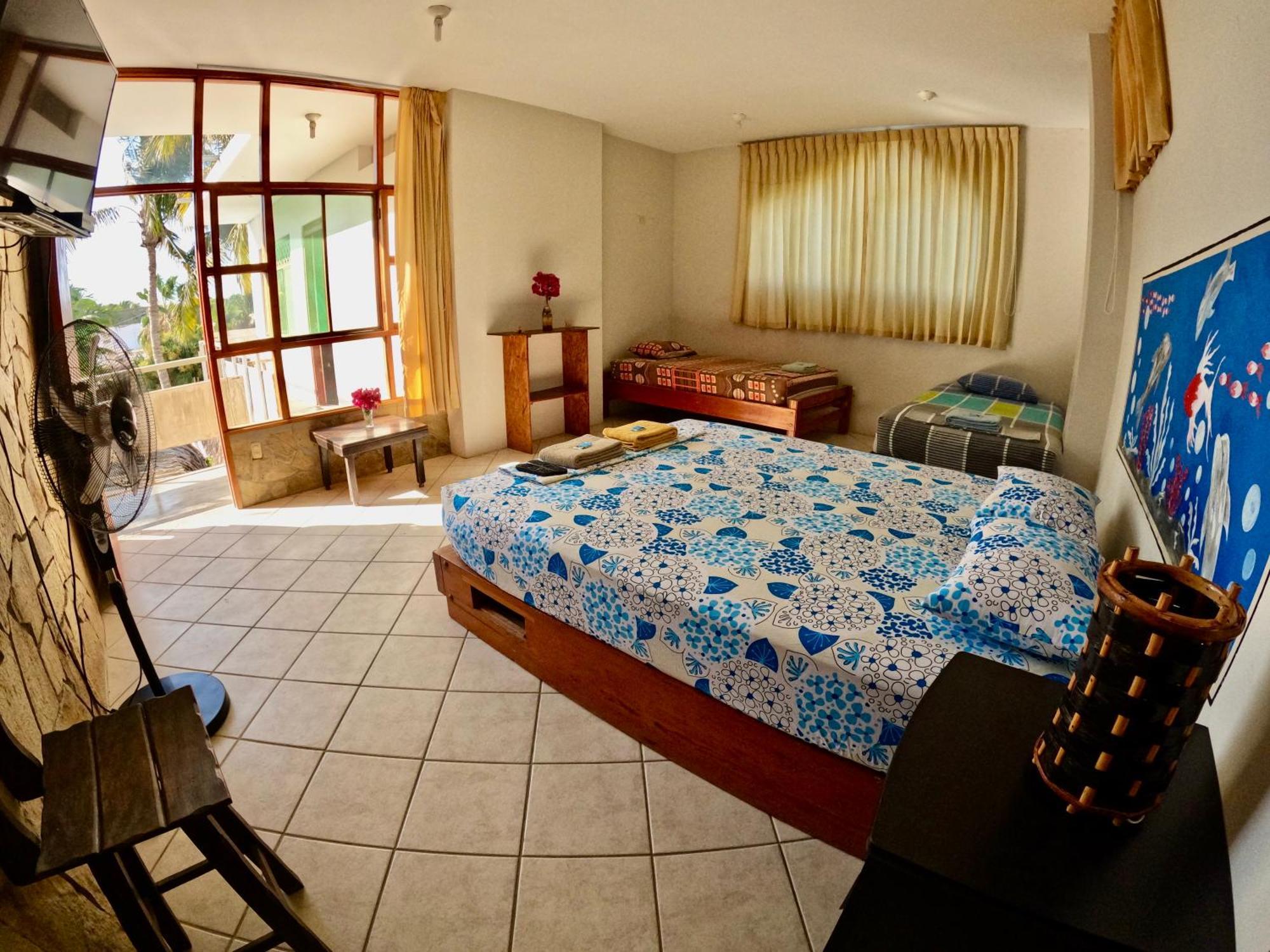 Stone House Mancora Hostel Ngoại thất bức ảnh